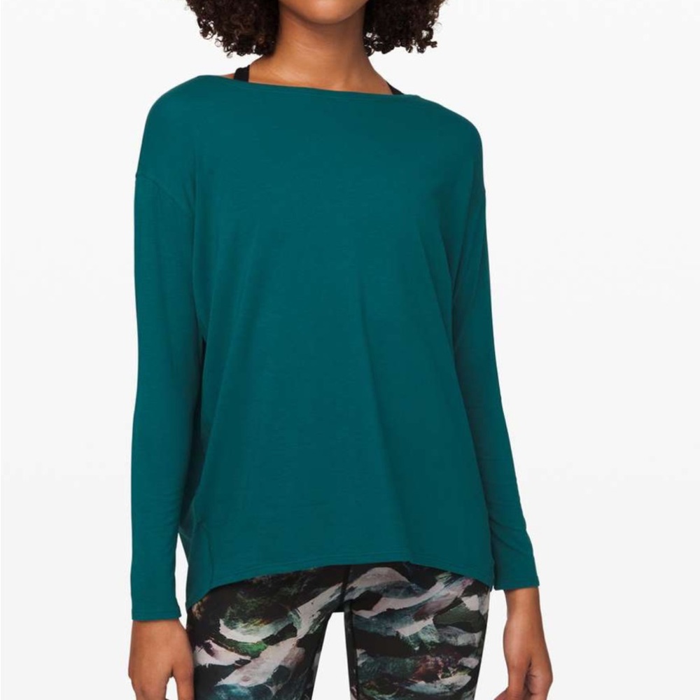 Lululemon Back in Action Long Sleeve Top Emerald